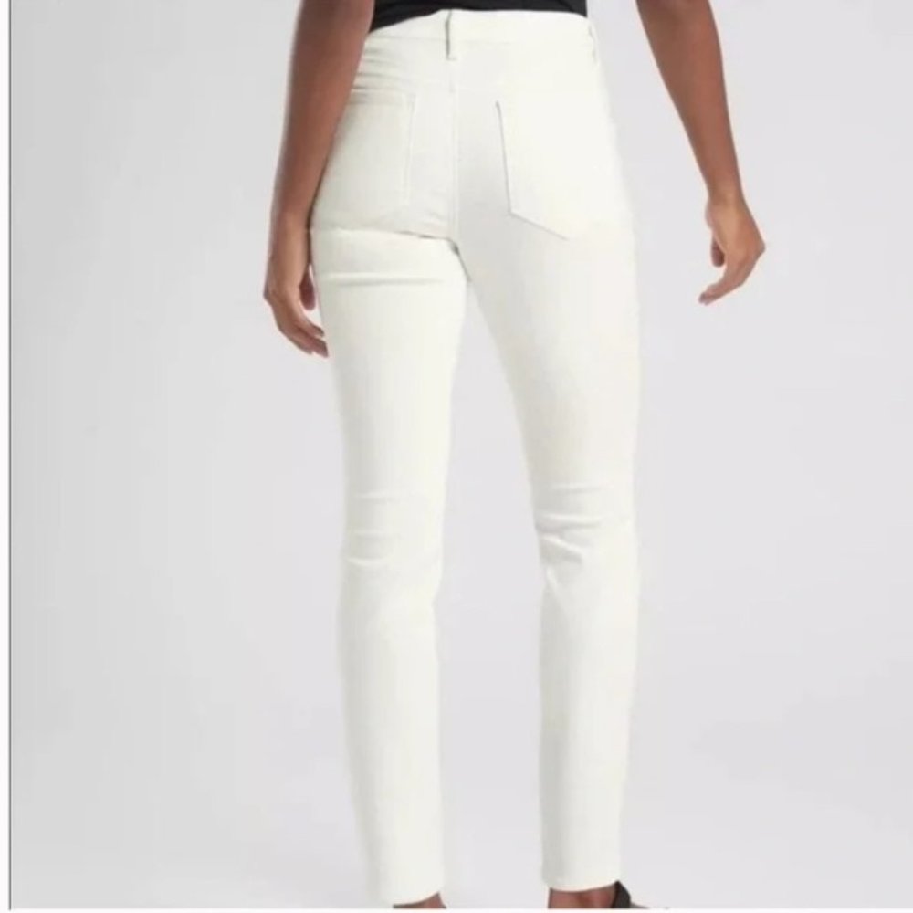 NWT! Athleta Sculptek Ultra Skinny Jeans in White Size-10 - Picture 2 of 9